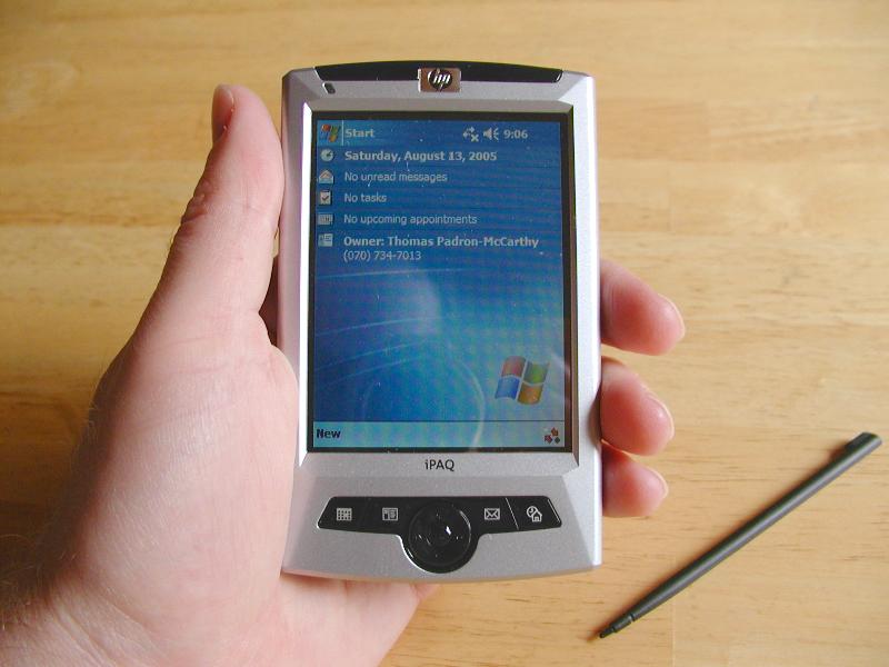 iPAQ rz1710, en Pocket PC-handdator frn 2004